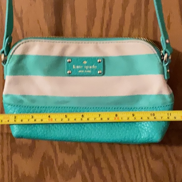 Kate Spade New York Teal Striped w/Original Dust Bag, - Picture 2 of 9